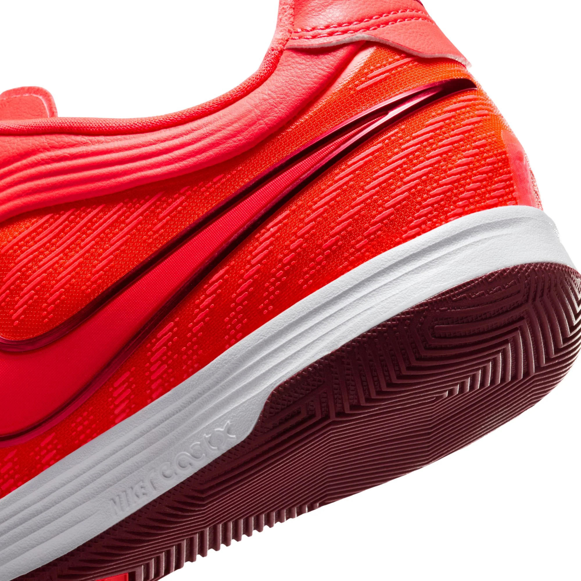 Nike Tiempo Reactgato IN Indoor/Court Low-Top Soccer Shoes -Bright Crimson/Team Red - Image 8